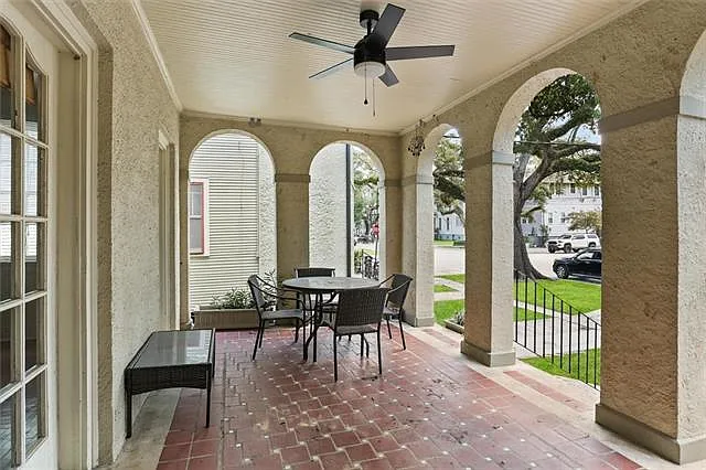 3 bed, 2.0 bath, 1350 sqft, $1,750 — Photo 2