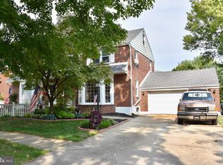 64 Woodland Rd, Wyomissing, PA 19610