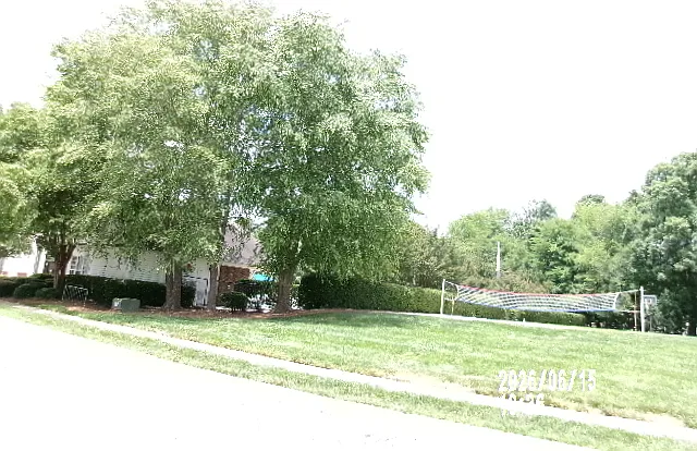2011 Kansas City Dr — Photo 23