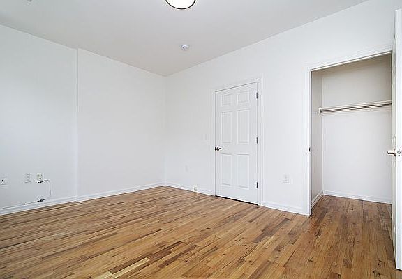 3rd image of 135 W 136th St APT 3F
