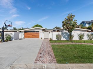 930 Country Club Ln, Coronado, CA 92118