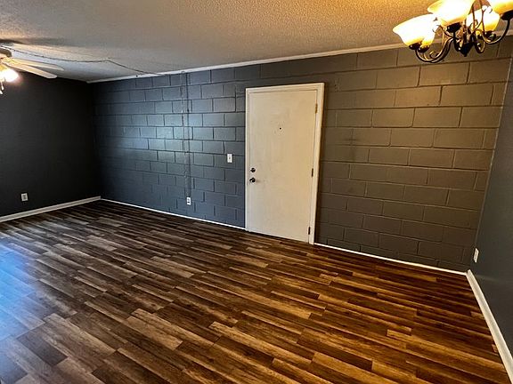 3rd image of 402 Lower 8th Ave S APT 4