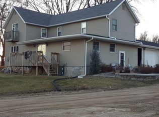 W1636 Rupnow Rd, Fall River, WI 53932