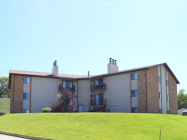 Colton Heights — Photo 22