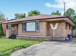 532 Harmony Rd S, Oshawa, ON L1H 6V5