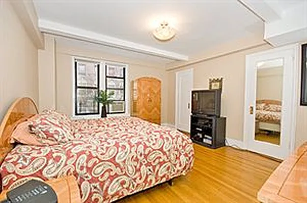 Sold by Douglas Elliman | media 4