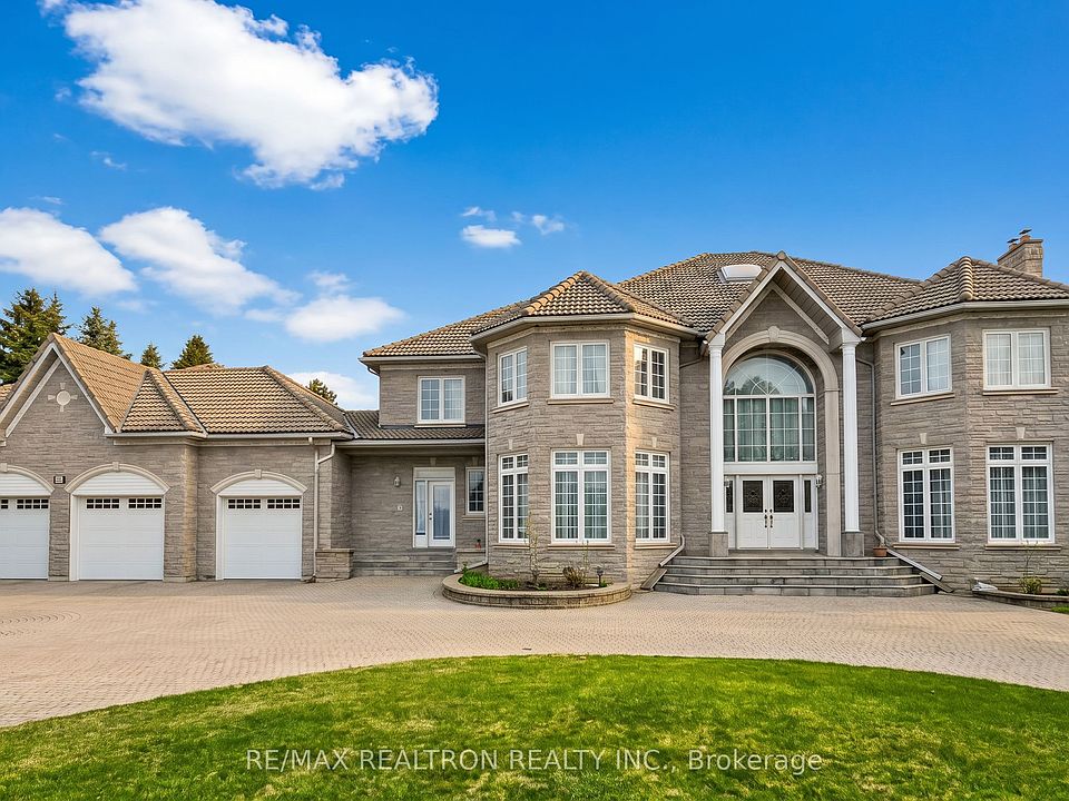1st image of 23 Kensington Dr
