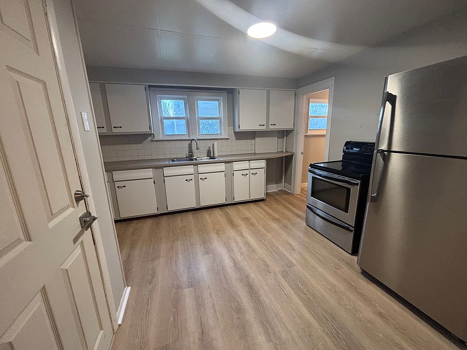 1st image of 2912 Nevada Ave