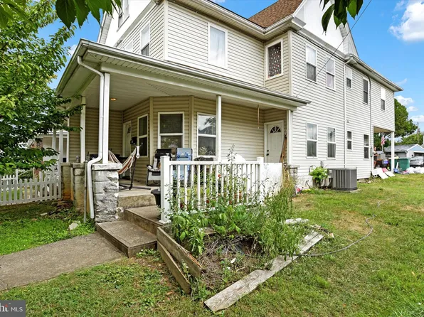 228 S Enola Dr, Enola, PA 17025
