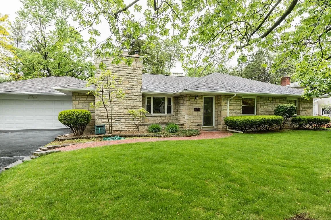 2108 Middlesex Rd photo 1
