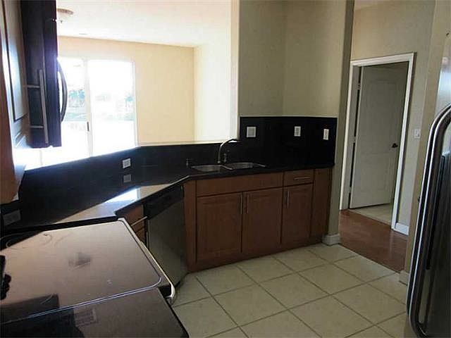 1st image of 11394 NW 83rd Way