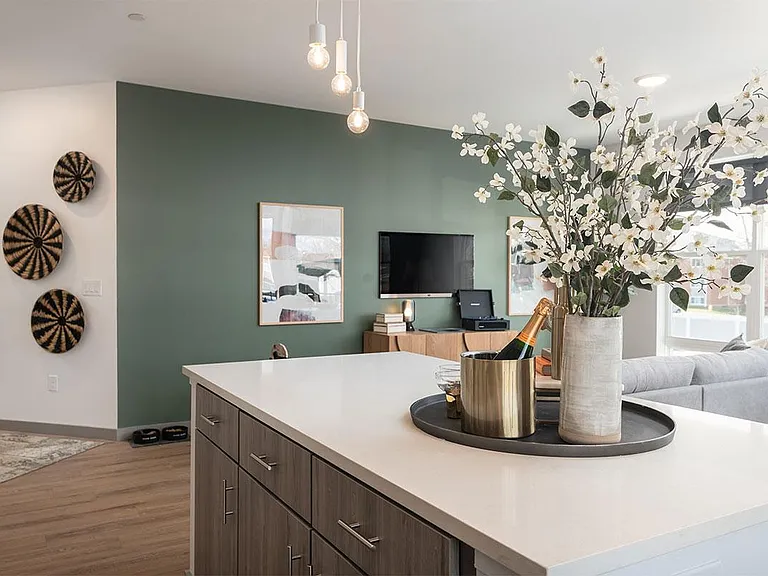 One30 at Stonegate — Photo 8
