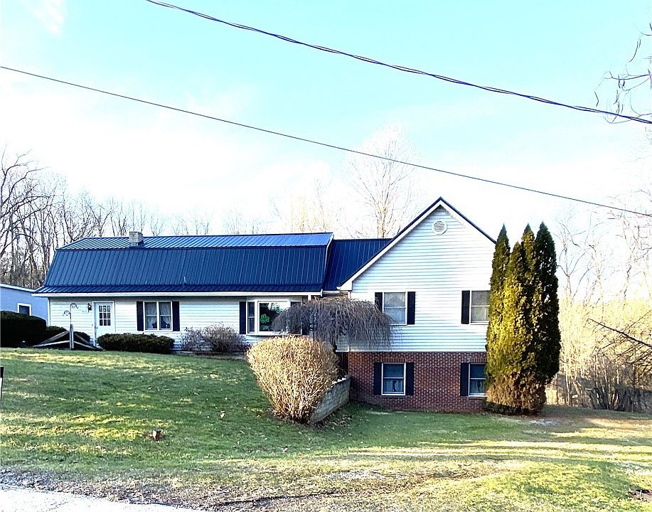 1st image of 400 Lyons Ave