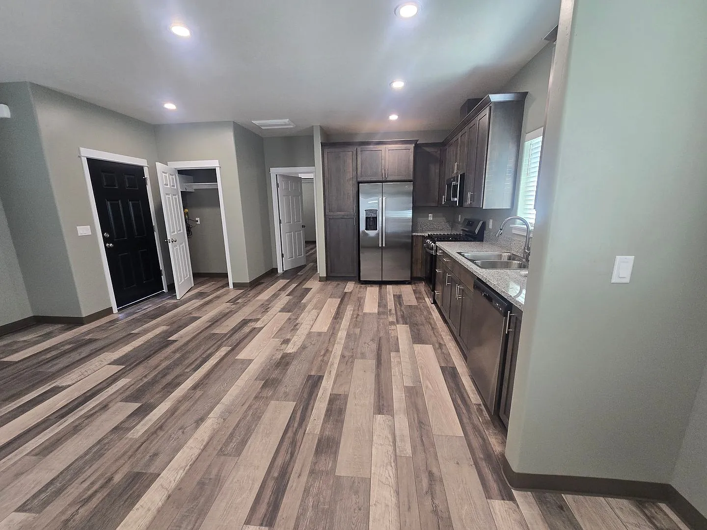 1 bed 1 bath for rent in Grants Pass — Photo 4