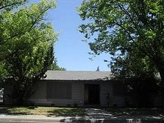3404 Keller St photo 1