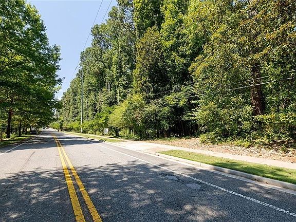 3rd image of 657 Willeo Rd #45