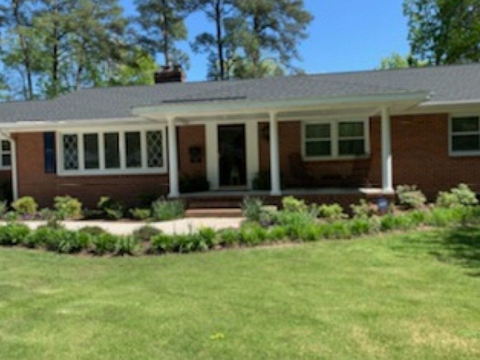 1st image of 312 Mistletoe Dr