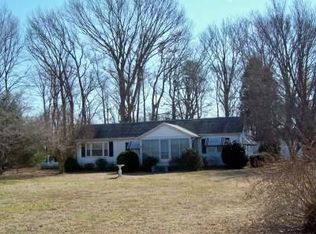 2161 Hales Point Rd, Farnham, VA 22460