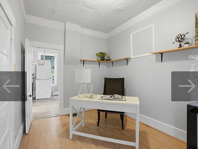 1037 E Linden Ave S — Photo 17