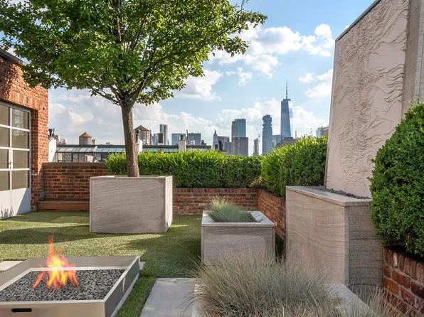 704 Broadway image 16 of 29