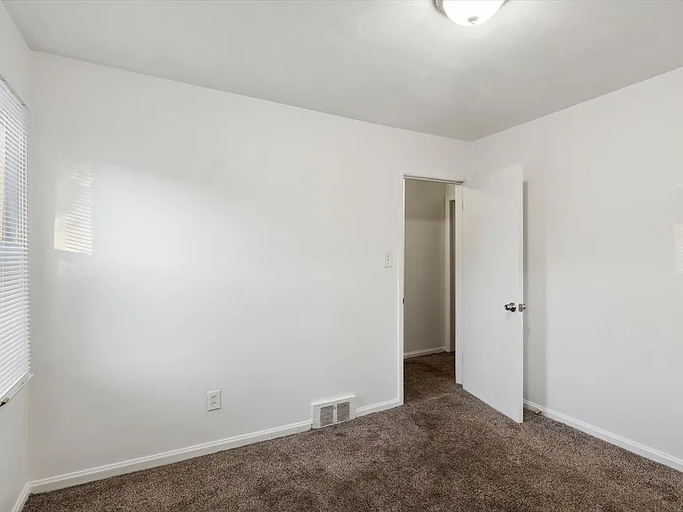 10010 Bramell Franklin D Roosevelt — Photo 18