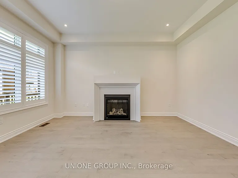 3440 Mosley Gate — Photo 9