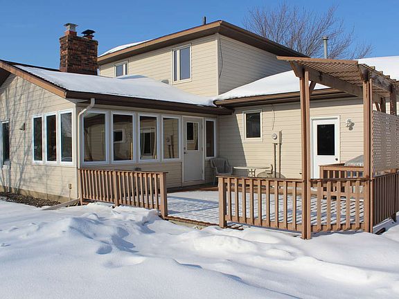 2nd image of 6106 19 1/2 Bechtold St N