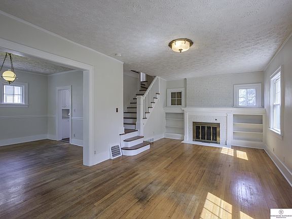 5th image of 5004 Western Ave