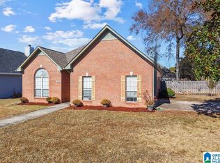 1285 Amberley Woods Dr, Helena, AL 35080