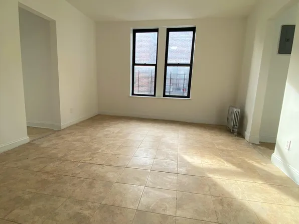 (undisclosed Address), Bronx, NY 10453