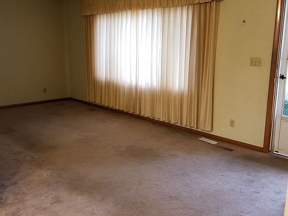 Living room (front of house)