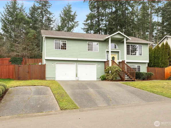 3039 SE Grovewood Street, Port Orchard, WA 98367