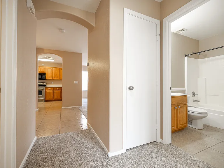 39931 N Zampino St — Photo 17