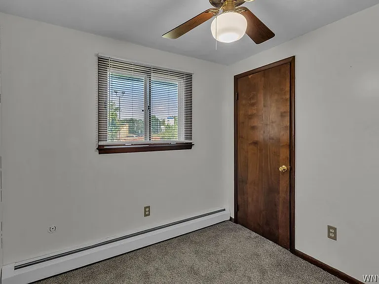 28 Mead St — Photo 37