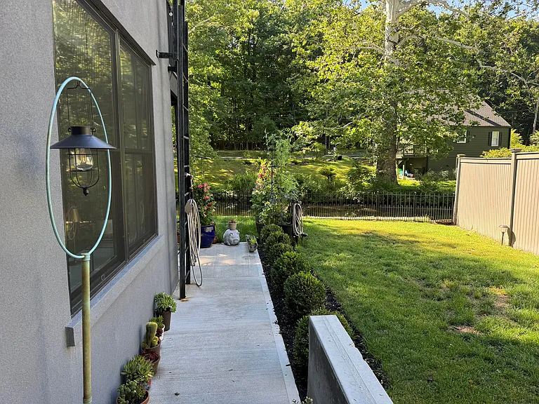 229 Piermont Ave — Photo 23
