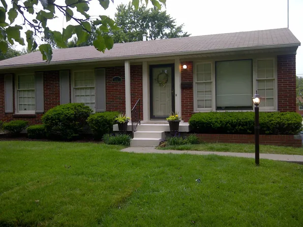 3007 Kaye Lawn Dr, Louisville, KY 40220