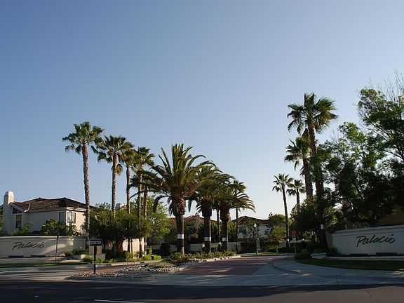 Palacio Entrance