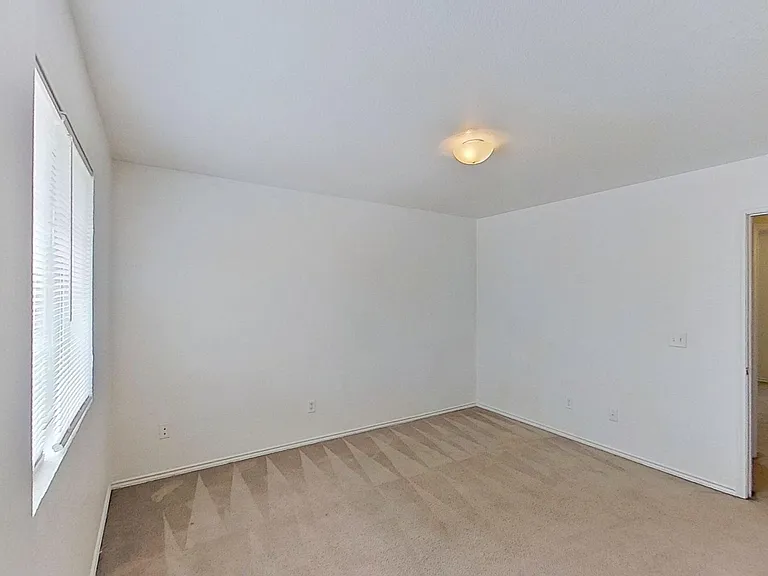 4002 Madison Dr #A — Photo 15
