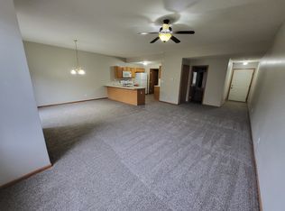 10356 Monarch Rd UNIT 3, Roscoe, IL 61073