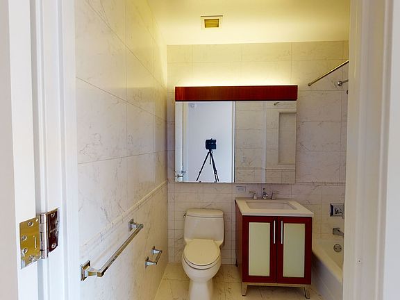 5th image of 775 Columbus Ave APT 12A