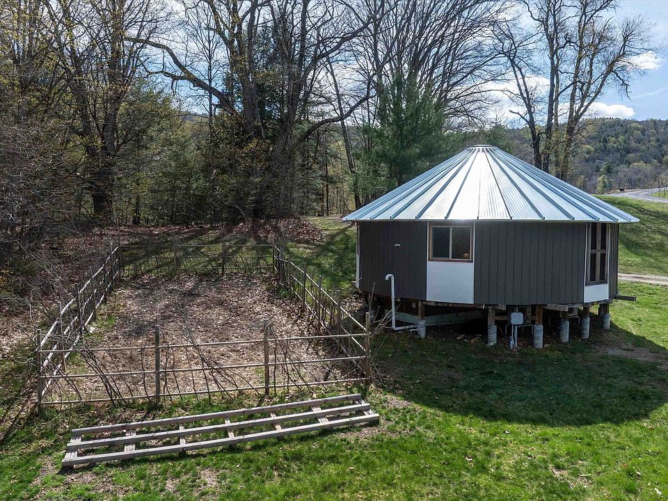 1st image of 757 Weatherhead Hollow Road