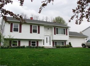 1470 Thatcher Dr, Painesville, OH 44077