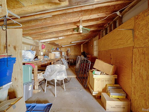 4th image of 39 Cherrygrove St