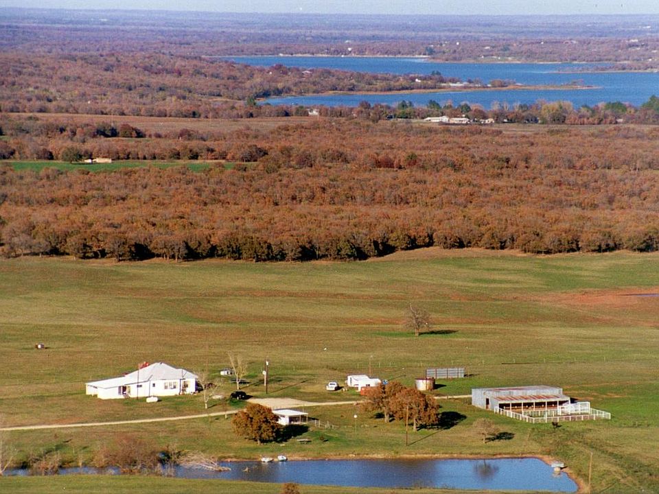 Country Living 5 Miles NE of Nocona TX