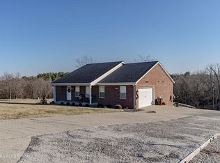 154 Cedar Springs Dr, Taylorsville, KY 40071