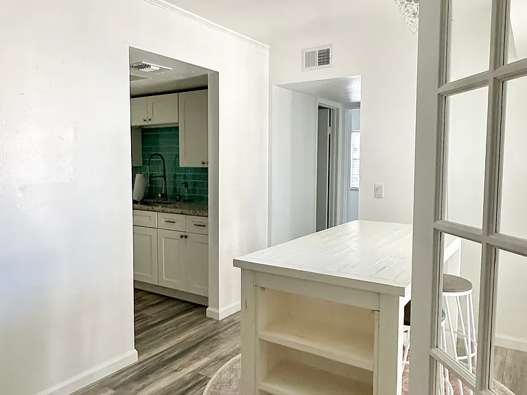 4611 W North B St #216 — Photo 18
