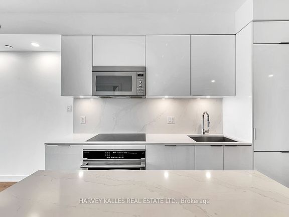 3rd image of 609 Avenue Rd Unit 1205