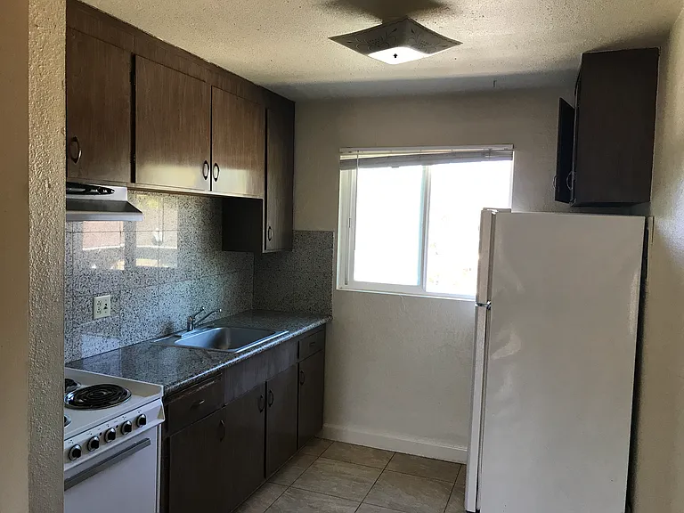 1257 Park Ave #2A7 — Photo 8