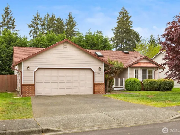 3205 Jeri Drive NE, Lacey, WA 98516