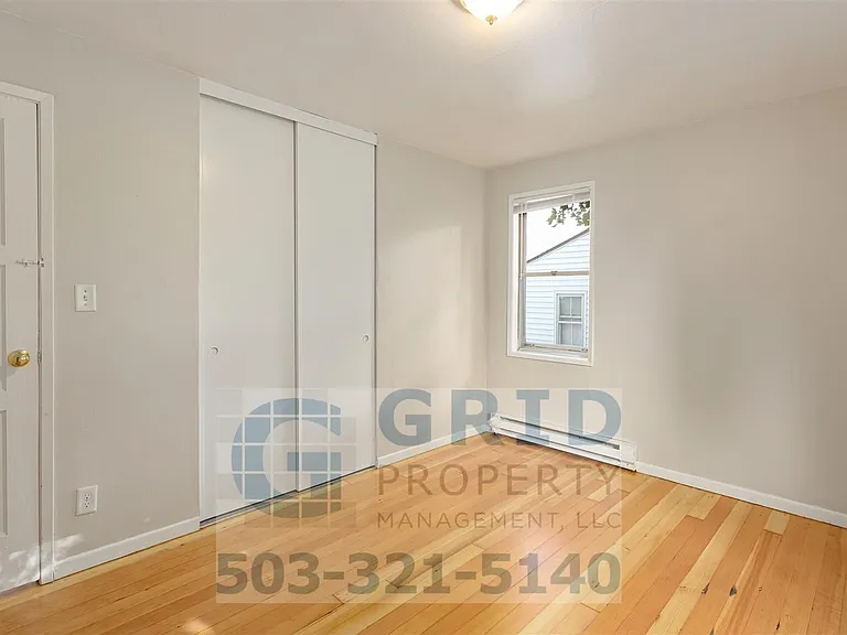 1108 Grand Blvd — Photo 9